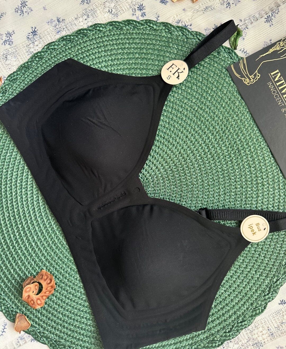 Raye İthal Buz İpek (İce-Silk) Ultra İnce Rahat Nefes Alır Dekolteli Görünmez Lazer Dikişsiz Sütyen Siyah - 2XL