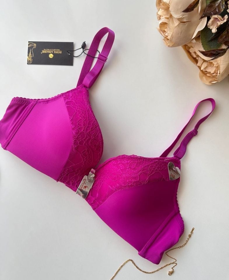 Fuşya Dantelli Dekoltesi Dantel Detaylı Kaplı Balenli Hafif Destekli Sütyen (Intive Limited) Fuşya - 85B