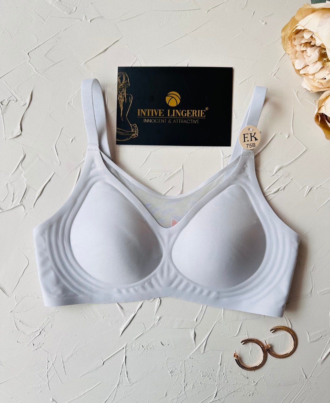 Audrey Önü Esnek File Detaylı Hafif Destekli Balensiz Dikişsiz İz Belli Etmez Kopçalı Sütyen Gri - 75B