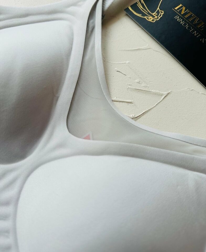 Audrey Önü Esnek File Detaylı Hafif Destekli Balensiz Dikişsiz İz Belli Etmez Kopçalı Sütyen Gri - 75B