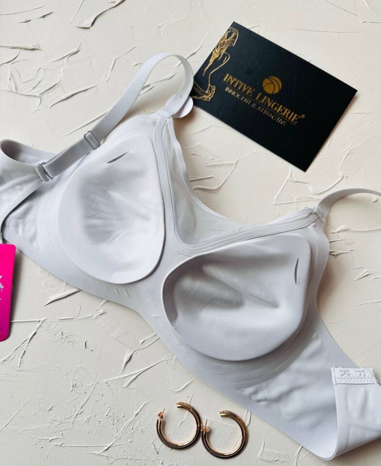 Audrey Önü Esnek File Detaylı Hafif Destekli Balensiz Dikişsiz İz Belli Etmez Kopçalı Sütyen Gri - 75B