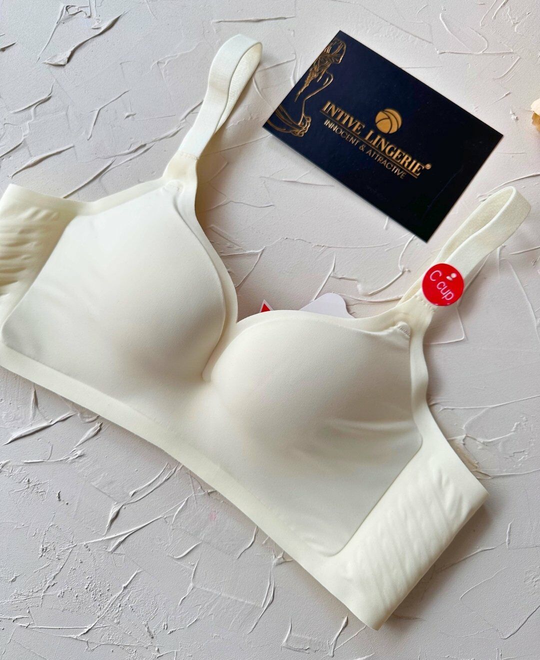 Marie İthal Dikişsiz Balensiz Destekli Toparlayıcı Özellikli Kalın Askılı C Cup Kaliteli Sütyen Ekru - 90C