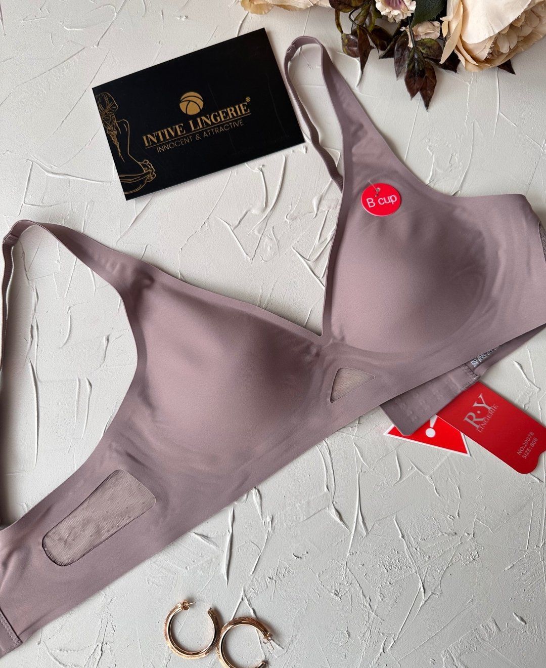 Eleanor Önü ve Yanı Dantel Detaylı Dikişsiz Lazer Kesim İnce Askılı V Yaka Hafif Destekli Sütyen Vizon - 80B