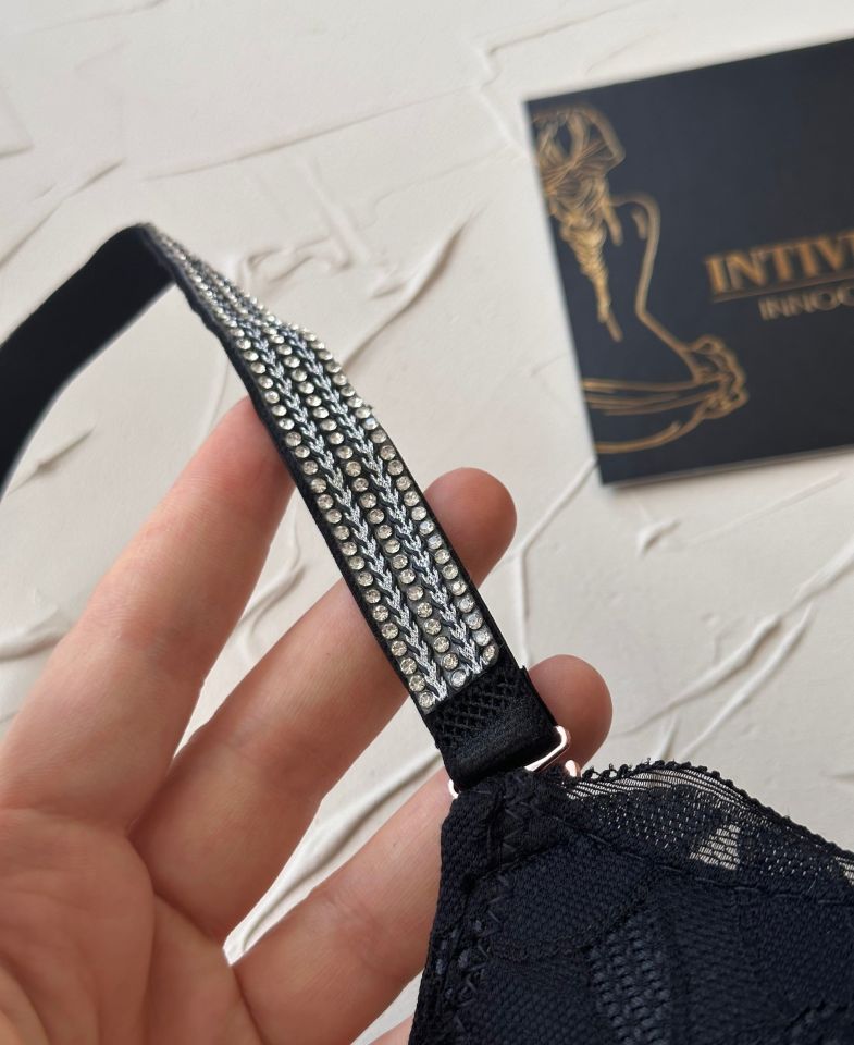 Jasmine Askıları Parlak Taşlı Hafif Destekli Dantelli Soft Cup İthal Sütyen (B-C Cup) Siyah - 90