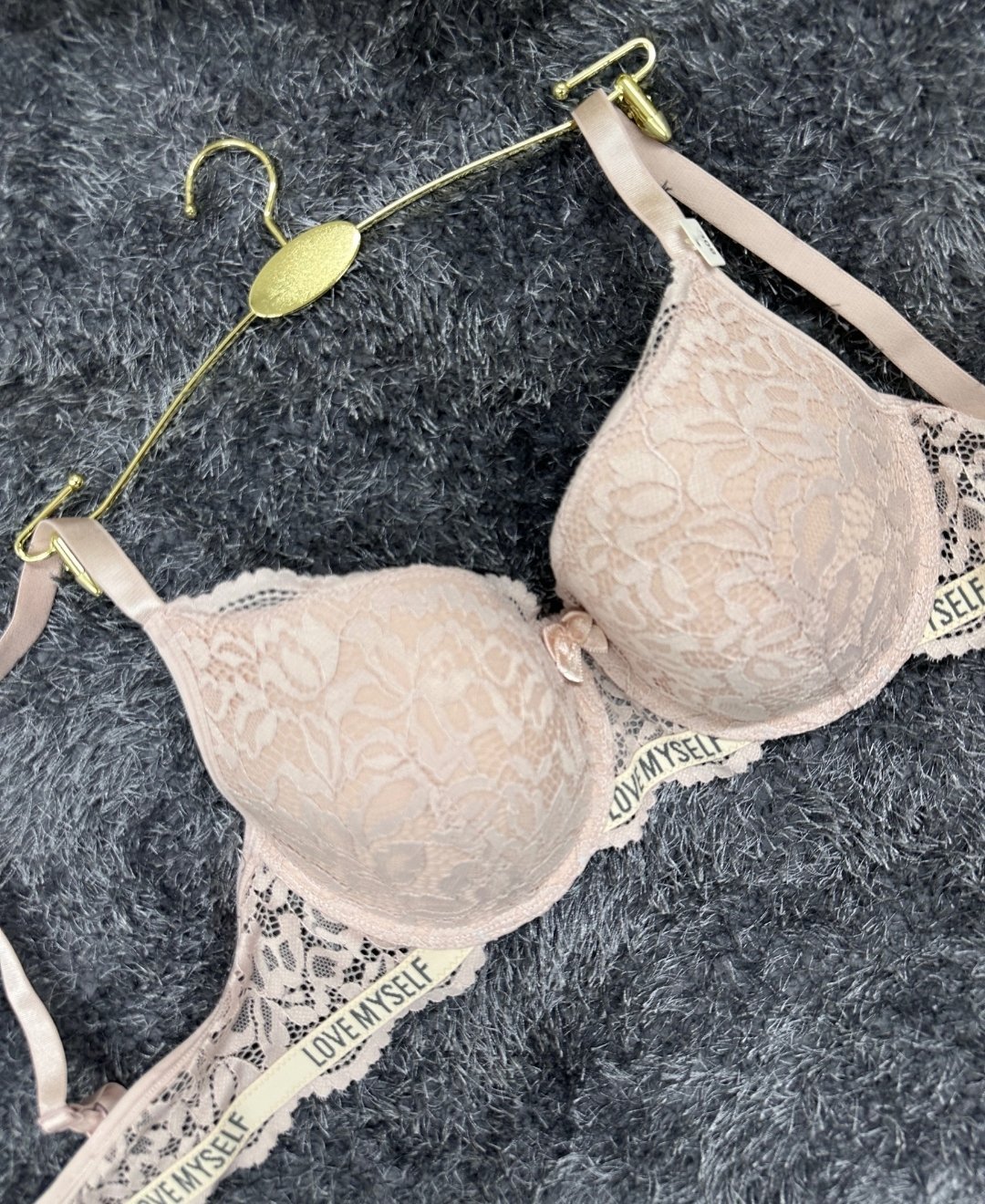 -Love myself- Yazılı Balenli Dantelli Desteksiz B-C Cup Uyumlu Sütyen (Gri,Siyah,Pudra) Pudra  - 85