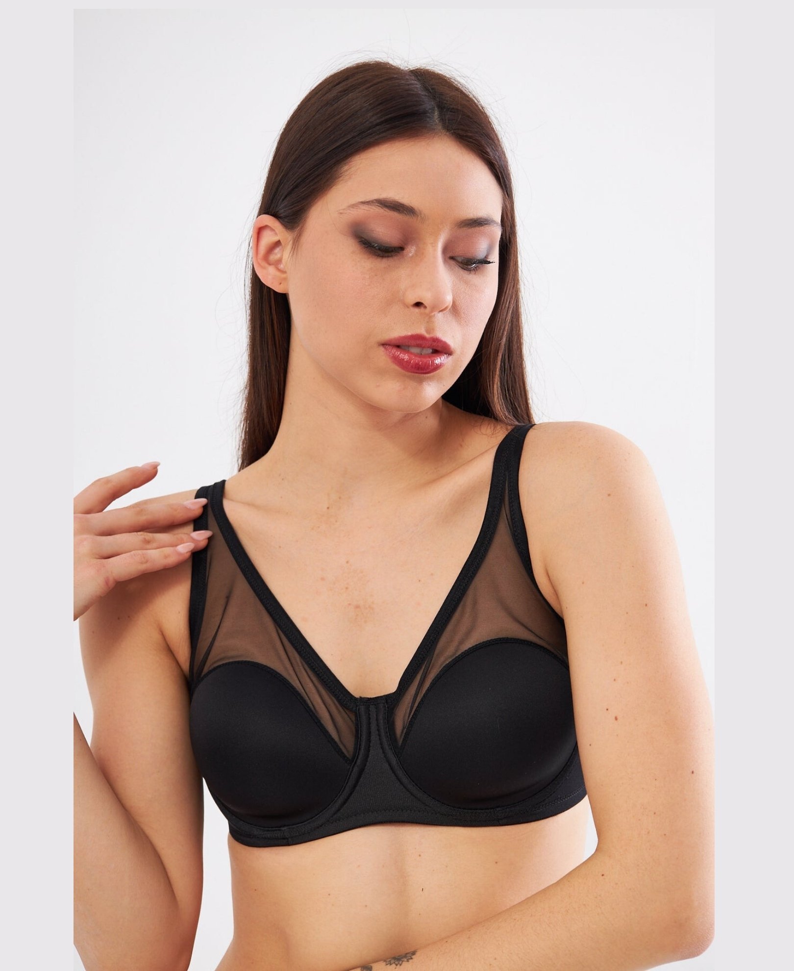 Le Jardin Linda Tül Detaylı Toparlayıcı İnce Soft Cup Sütyen (B-C CUP) -9200 Siyah - 95C