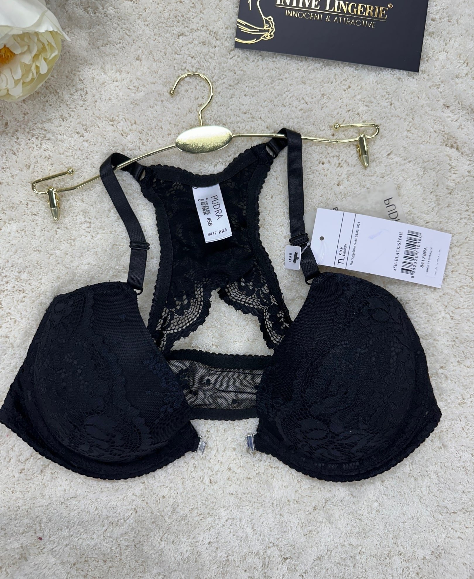 Pudra Önden Klipsli Güpür Dantelli Halter Kesim Yarı-Destekli Sütyen Siyah - 85B