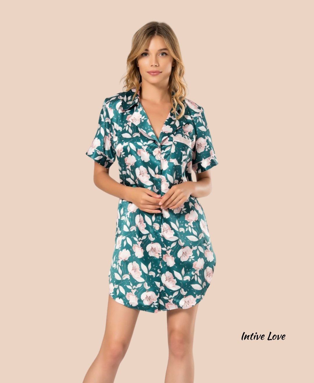 Moongirl Petrol Mavisi Pudra Çiçek Desen Baskılı Gömlek Yaka Kesim Kısa Kollu Yandan Saten Gecelik Çok Renkli - XL