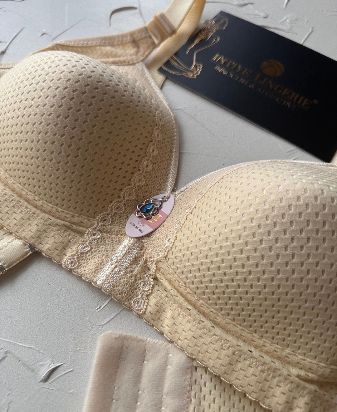 Maria Balensiz Delikli Nefes Alan Aksesuarlı Yandan Destekli Kalın Askılı C Cup Toparlayıcı Sütyen Krem - 95C