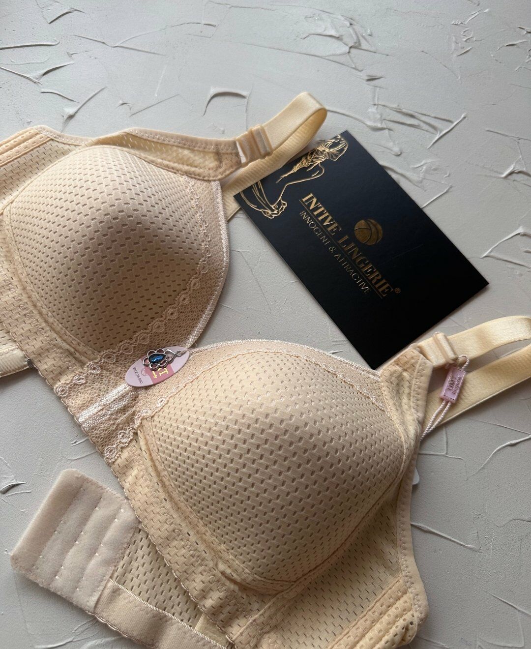 Maria Balensiz Delikli Nefes Alan Aksesuarlı Yandan Destekli Kalın Askılı C Cup Toparlayıcı Sütyen Krem - 100C