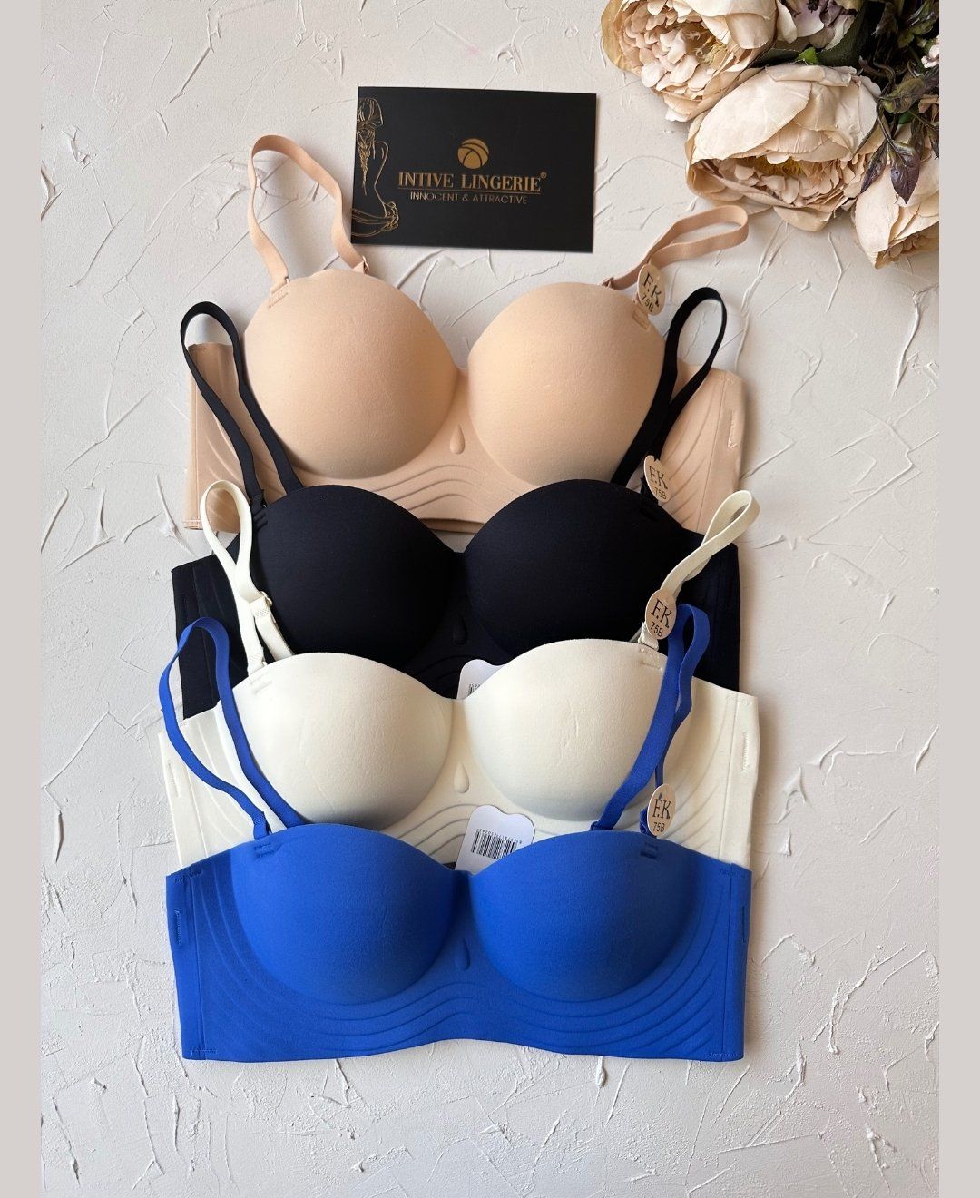 Lady Baby Straplez Kesim Destekli Dikişsiz Balensiz Toparlayıcılı İthal İz Yapmaz Sütyen SAKS - 90B