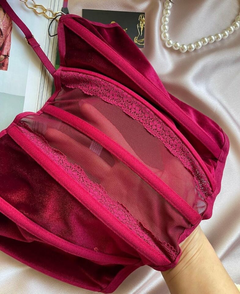 Kadın Kırmızı Kadife ve Transparan Detaylı Sütyen/Büstiyer Kırmızı - S/M