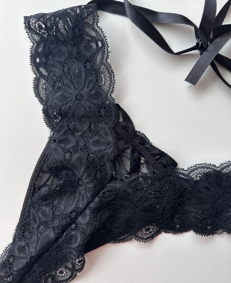 Arkadan Bağlama Detaylı Dantel Brazilian Tanga - 9119 Siyah - Tek Ebat