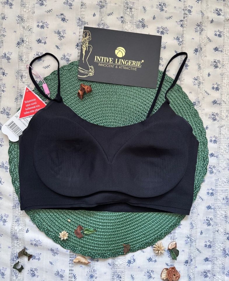 Valentina Fitilli İnce Askılı Hafif Destekli Kopçasız Dikişsiz Lazer Kesim Bralet/Sütyen/Büstiyer Siyah - M/L
