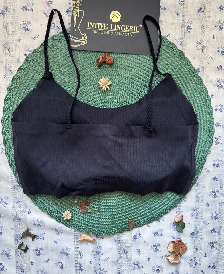 Valentina Fitilli İnce Askılı Hafif Destekli Kopçasız Dikişsiz Lazer Kesim Bralet/Sütyen/Büstiyer Siyah - M/L