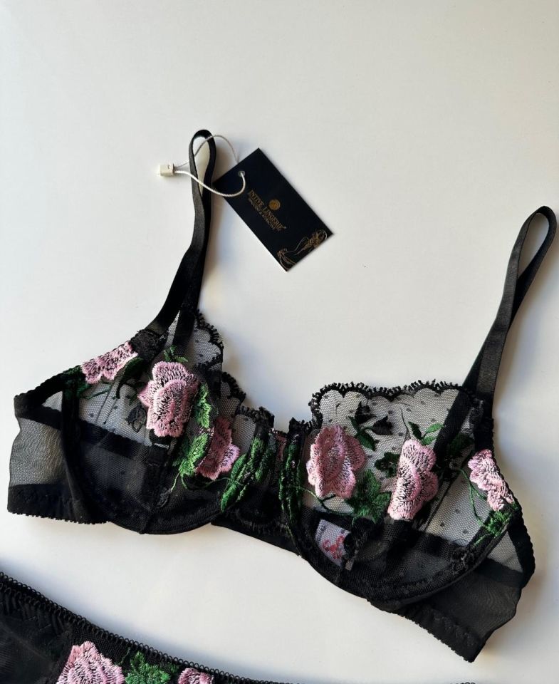 Natalie Gül Çiçeği Desenli İthal Jartiyer Takım Siyah - 75