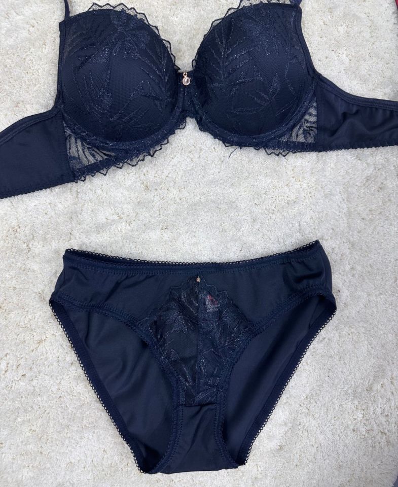 Le Jardin Parlak Simli İpli Brodeli Push-up Sütyen Külot Takım-5065 Lacivert - 75B