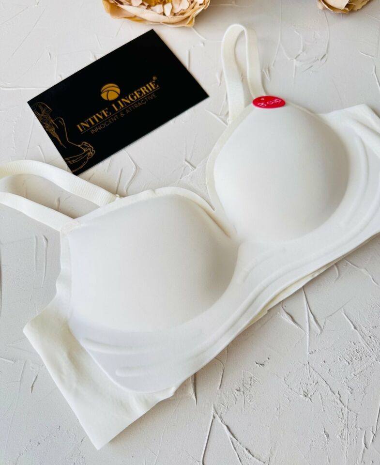 Olivia Balensiz Dikişsiz Lazer Kesim Hafif Destekli Önü Dantel Detaylı Yeni Nesil Sütyen (Intive Özel) Beyaz - 80B