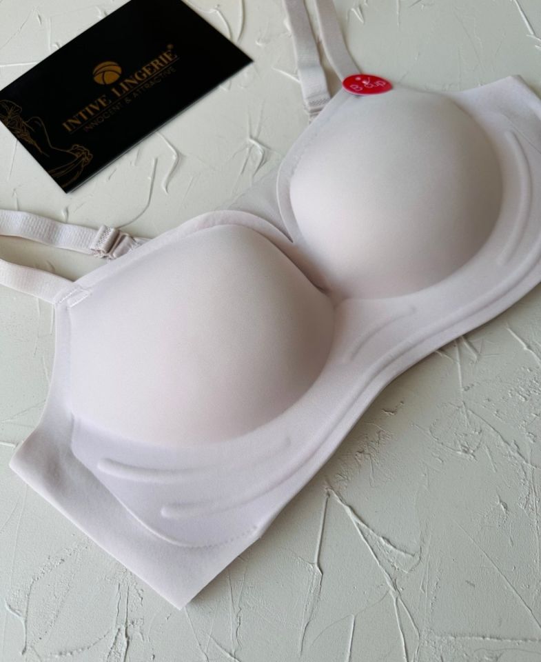 Olivia Balensiz Dikişsiz Lazer Kesim Hafif Destekli Önü Dantel Detaylı Yeni Nesil Sütyen (Intive Özel) Pudra  - 85B