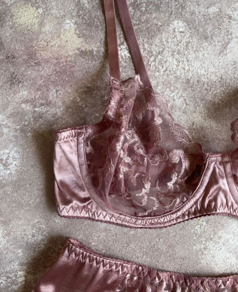 Kadın Gül Kurusu Çiçekli Saten Detaylı Jartiyer Takım 80B