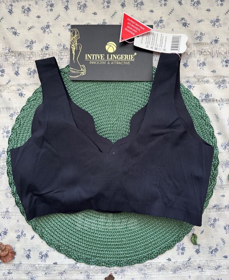 Elise İthal Fitilli Önü Çıtçıt Düğmeli Açılabilen Üstün Kalite Dikişsiz Bralet Siyah - S