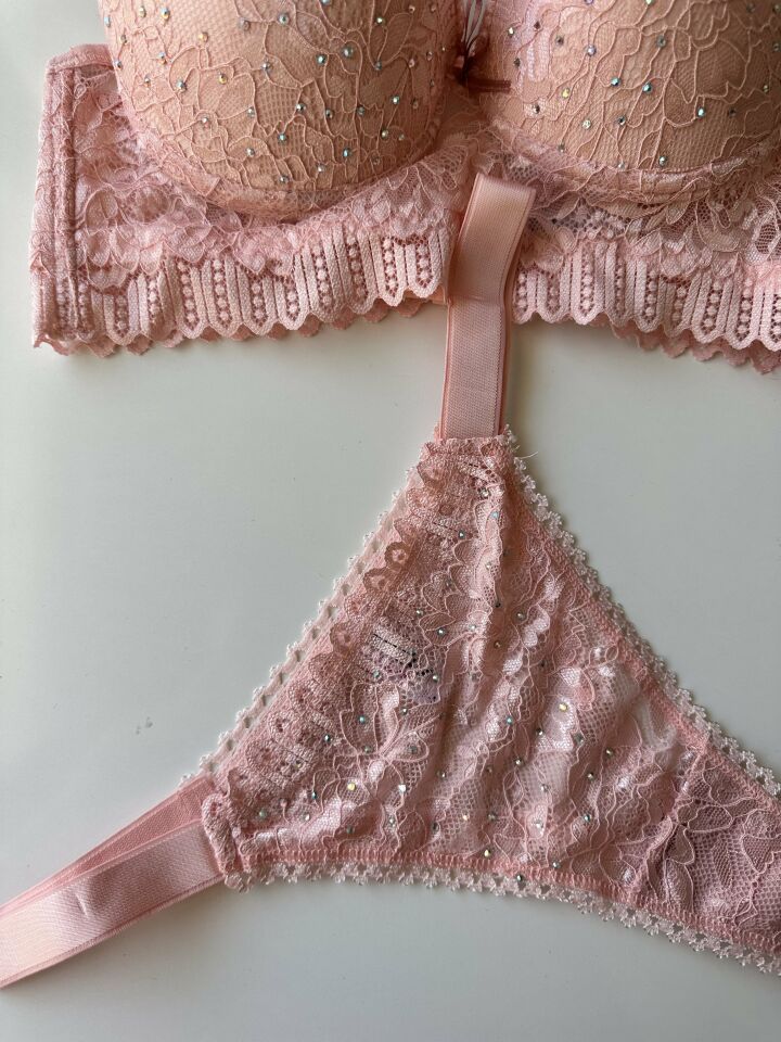 Serpme Parlak Taş Detaylı Yumuşak Dantel Push-up Sütyen Takım Pembe - 85B