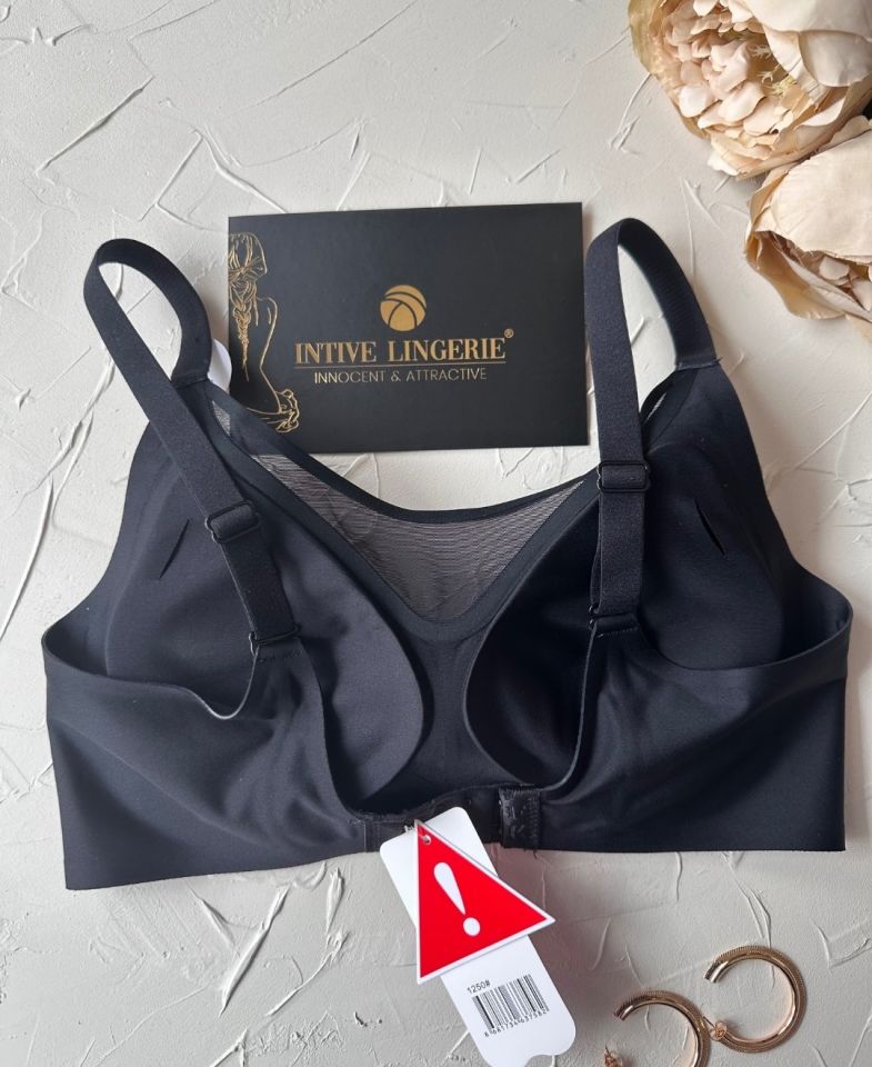 Audrey Önü Esnek File Detaylı Hafif Destekli Balensiz Dikişsiz İz Belli Etmez Kopçalı Sütyen Siyah - 95B