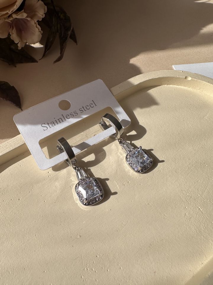 Kadın Swarovski Baget Taşlı Çelik Küpe (Gold ve Gümüş) Gümüş