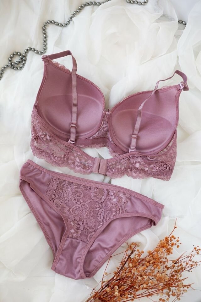 Kadın Pudra Dolgulu Dantel Sütyen Ve Külot Takım