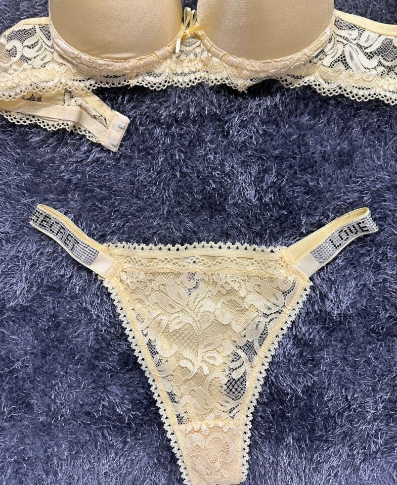 Askıları Parlak Taşlı Dantel Detaylı Push-up Sütyen Takım-315 Sarı - 85B