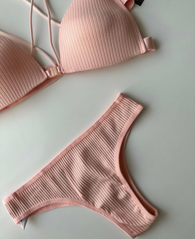 Mae Pamuklu Arkası Çapraz İpli Önden Kopçalı Sütyen Takım Pembe - S-M