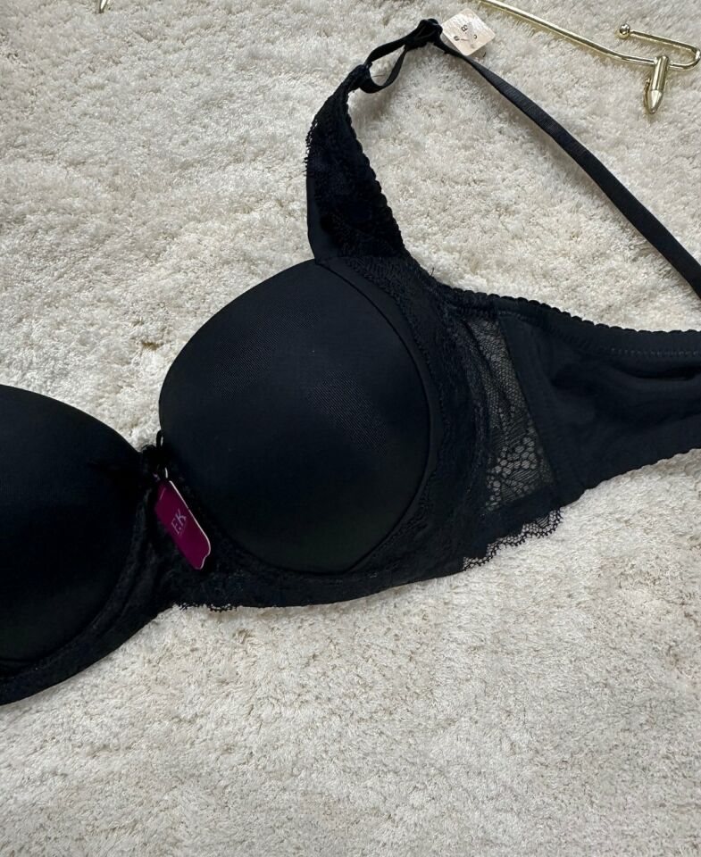 FK Lingerie Dantelli Push-up Balenli İthal Kaliteli Sütyen (Fırsat Ürünü)- 189 Siyah - 90B