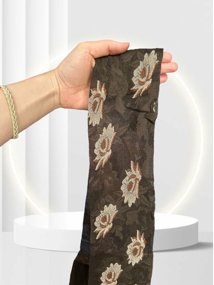 Grisi Tania Çiçek Desenli Baskılı Güpür Dantel Görünümlü 20 Den Desenli Külotlu Çorap (Made in Italy) Kahve - L