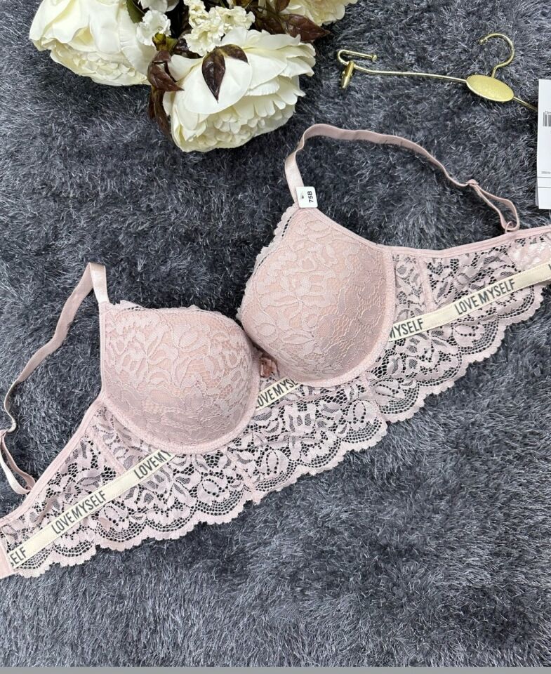 -Love myself- Yazılı Balenli Sakallı Dantel Hafif Destekli B-C Cup Uyumlu Sütyen Pudra  - 85B
