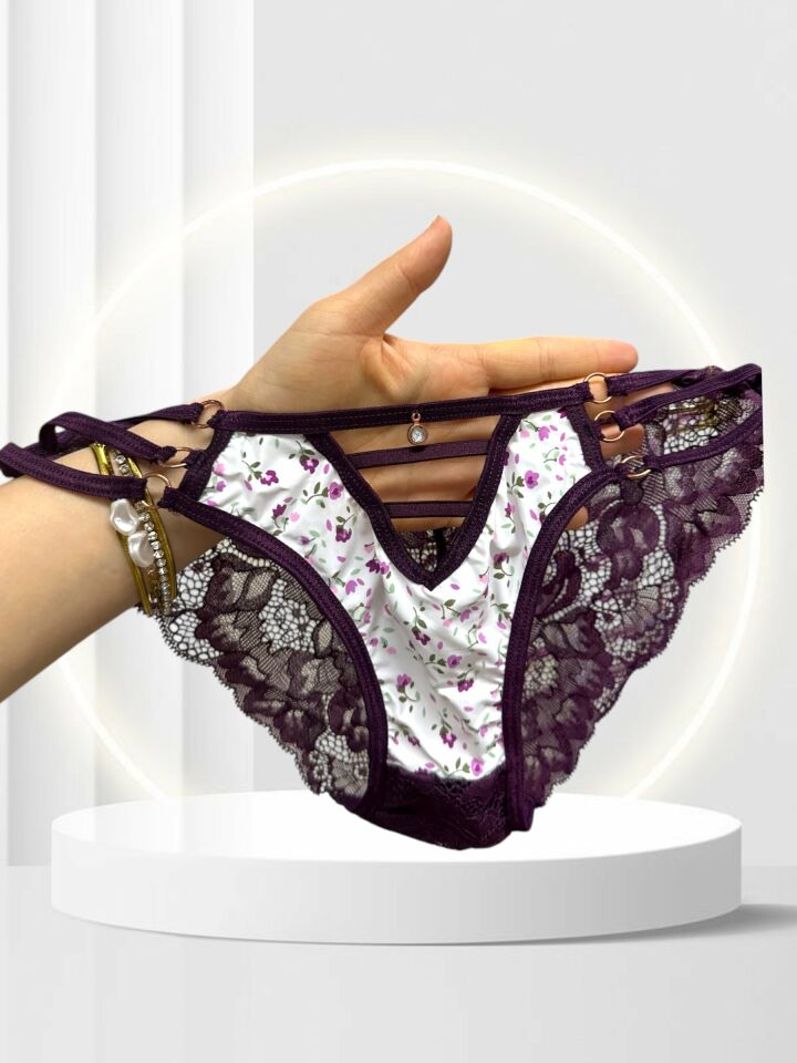 Intive Çiçek Desenli Destekli Tangası Şeritli Tasarım Şık Feminen Sütyen Takım Mürdüm - 85B