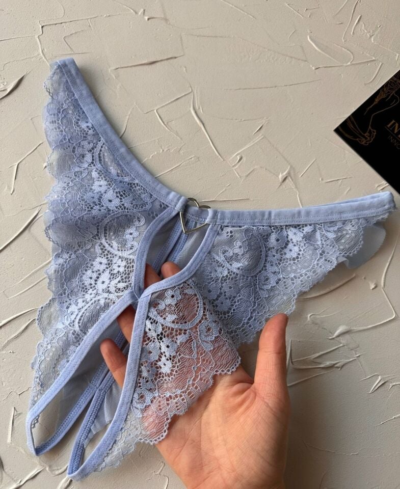 Lisa Dantelli Özel Bölgesi Açık Arkası Tül ve Açık Fantezi String (Limited) Mavi - Tek Ebat