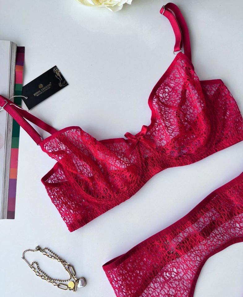 Larisa Transparan Balenli Ayarlanabilir Kırmızı Jartiyer Takım (Intive Limited)