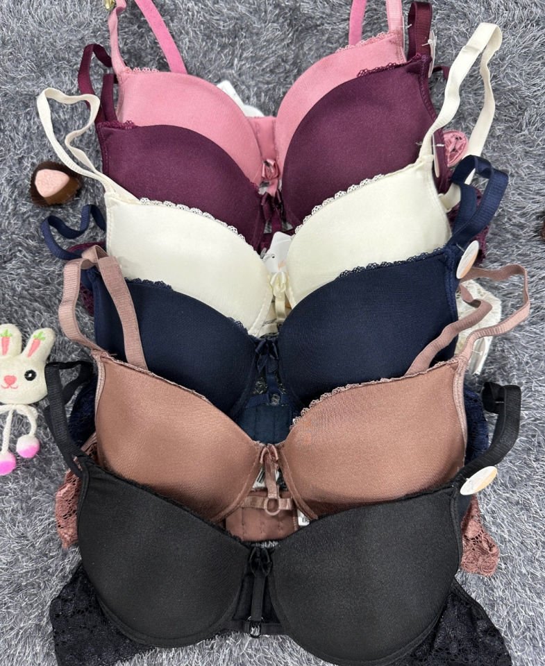 Günlük Kullanım Full Push-up Yanları Dantelli Önü Halka Detaylı Sütyen Pembe - 90B