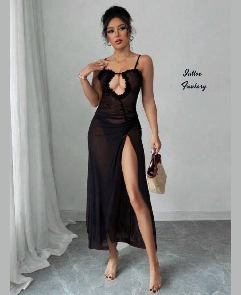 Carmen Göğsü Dekolteli Yanı Yırtmaçlı Transparan Tülden Uzun Feminen Gecelik Siyah - L/XL