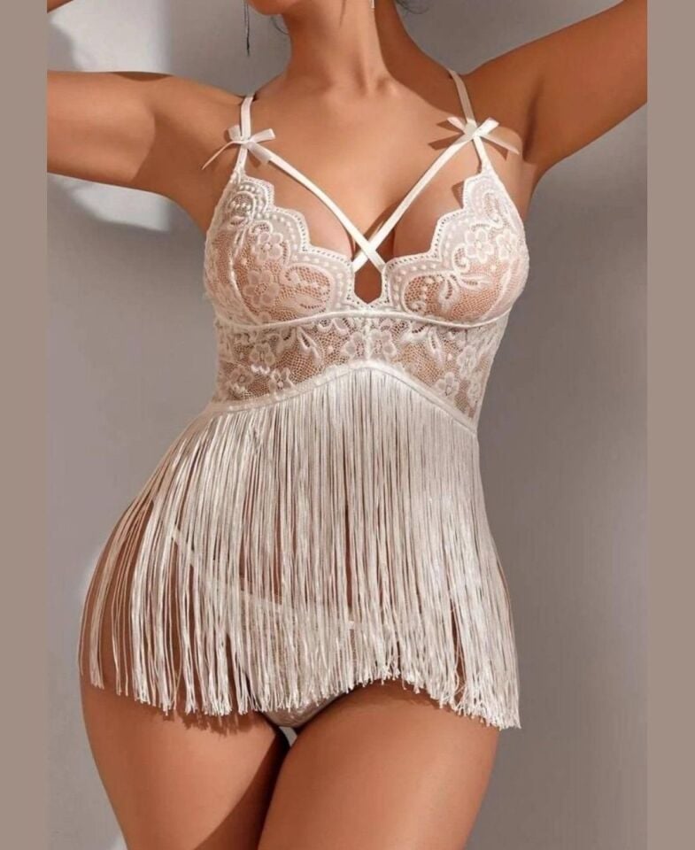 Intive Fantasy Eteği Tamamen Püsküllü Göğsü Dantelli Arkası Çapraz Gecelik Intive Fantasy Eteği Tamamen Püsküllü Göğsü Dantelli Arkası Çapraz Gecelik