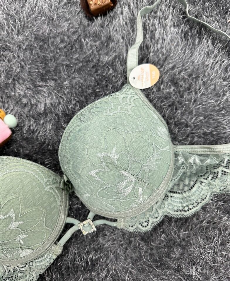 Push-up Dantelli Önü Taşlı Aksesuar Detaylı Günlük/Fantezi Sütyen Su Yeşili - 90B