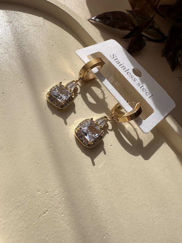 Kadın Swarovski Baget Taşlı Çelik Küpe (Gold ve Gümüş) Gümüş