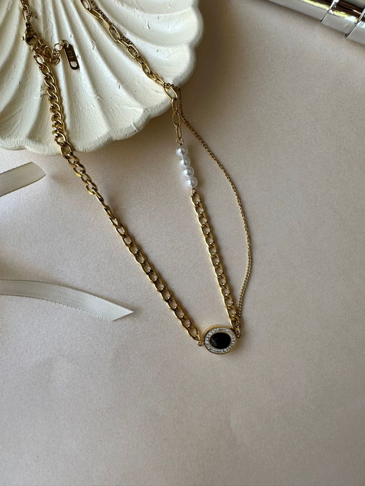 Siyah Taşlı İnci Detaylı Zarif Vintage Çelik Kolye