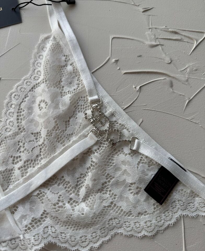 Arkası Parlak Taşlı -Sexy- Yazılı Dantelli String (Special Edition) Beyaz - Tek Ebat