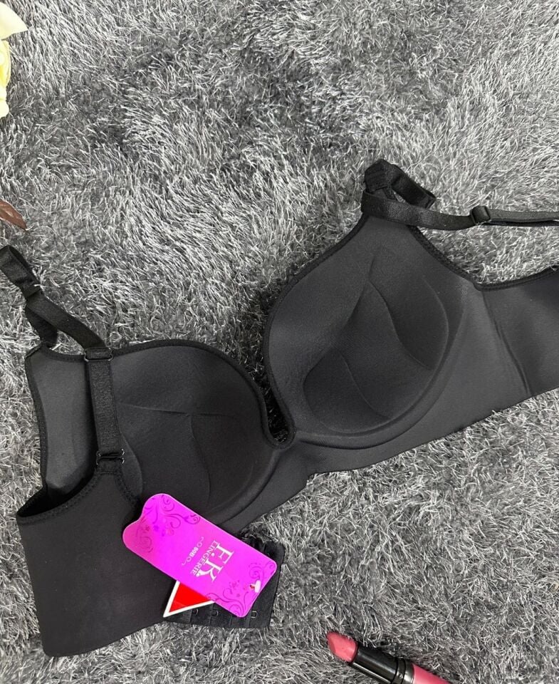 Günlük Kullanım Lazer Kesim Push-up Destekli Yumuşak Sütyen (Ekru, Pudra, Siyah, Yeşil) Siyah - 95B