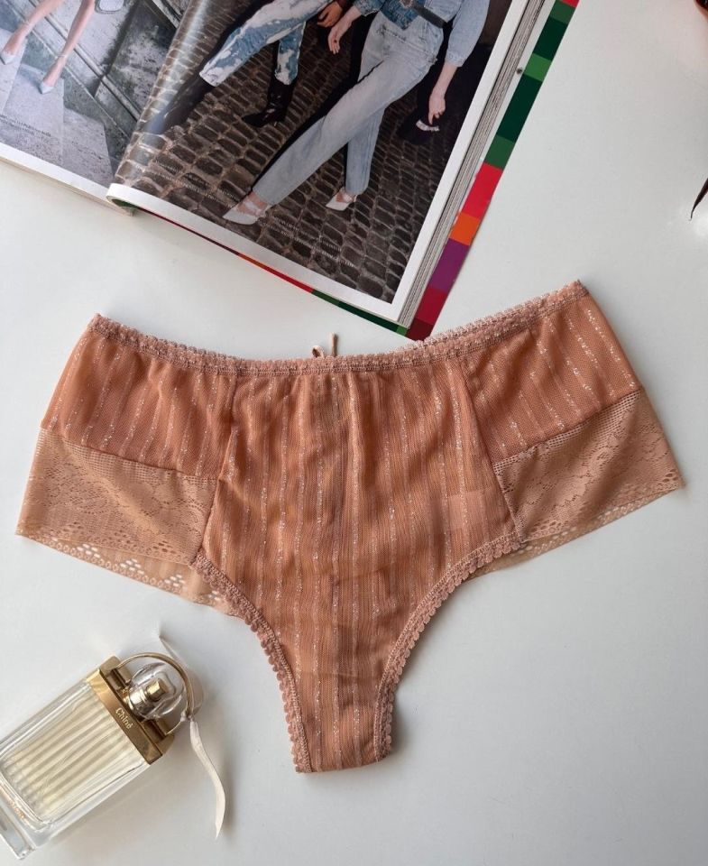 Serena Simli Arkası Bağlama Detaylı Dantelli Brazilian Tanga Bej - L/XL